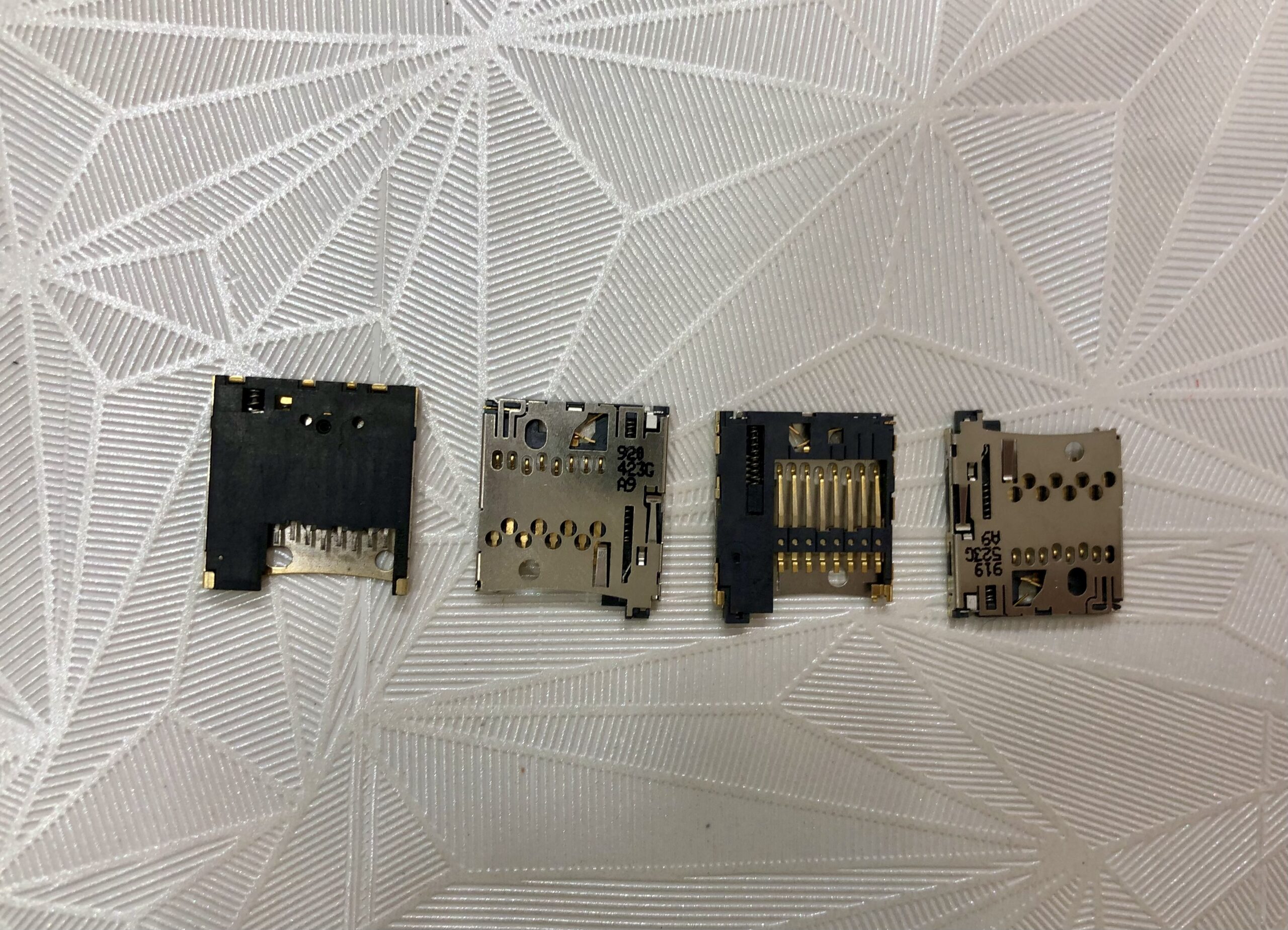 کانکتور مموری گوشی نوکیا ۶۳۰۰