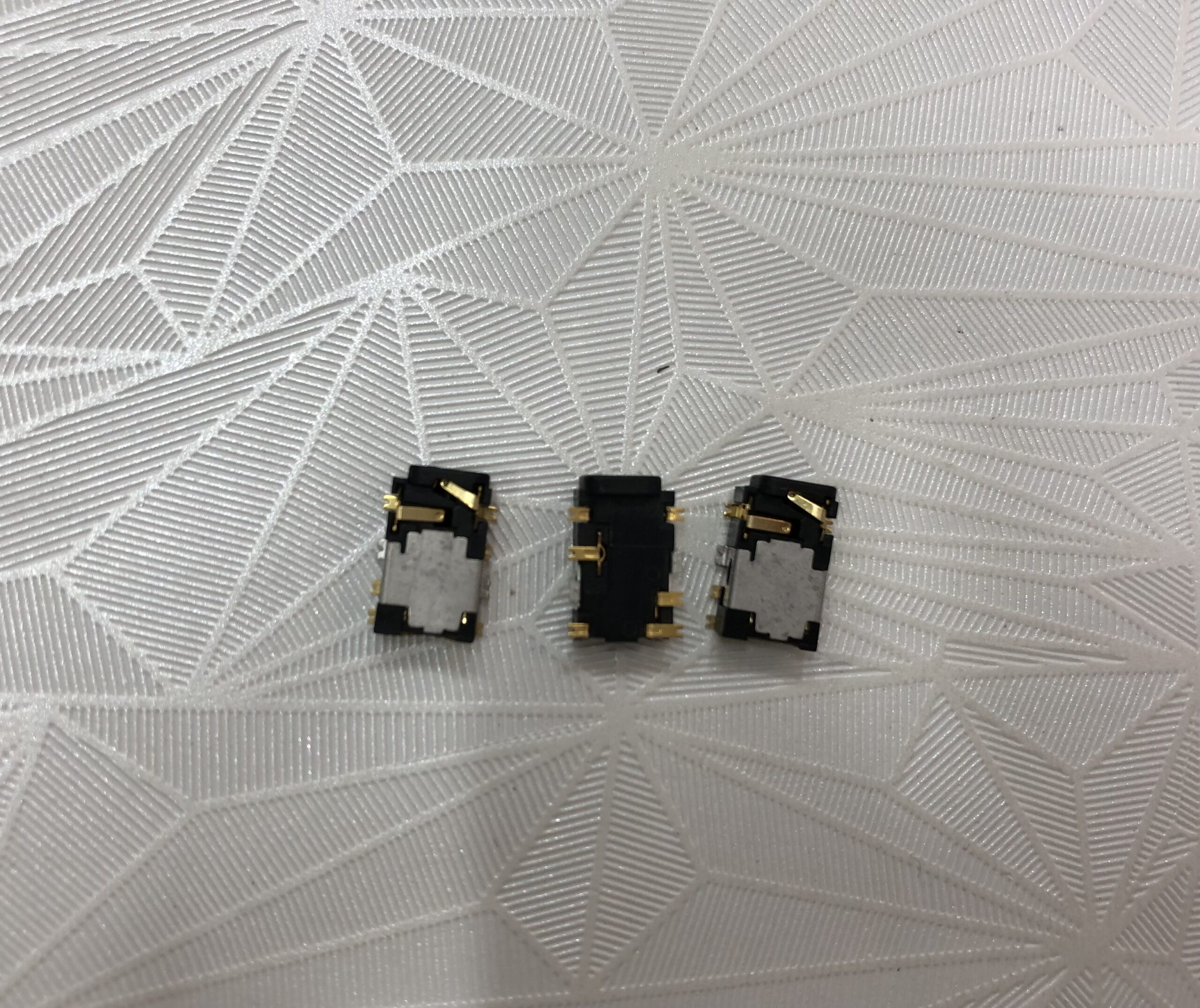 کانکتور هندزفری گوشی نوکیا مدل ۶۳۰۰