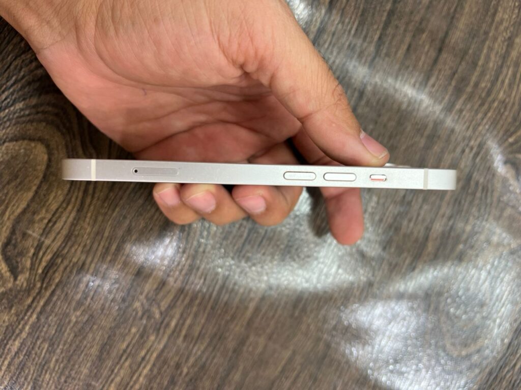 گوشی ایفون مدل ۱۳ نرمال