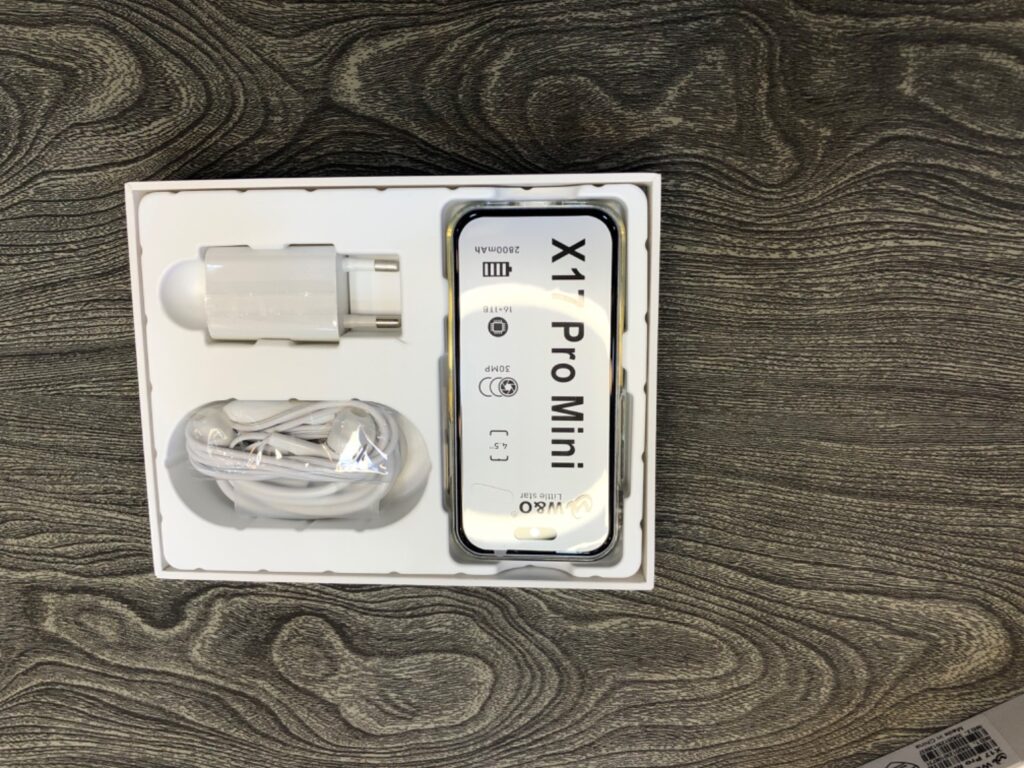 گوشی ایفون مدل ۱۷ Pro max mini چنج